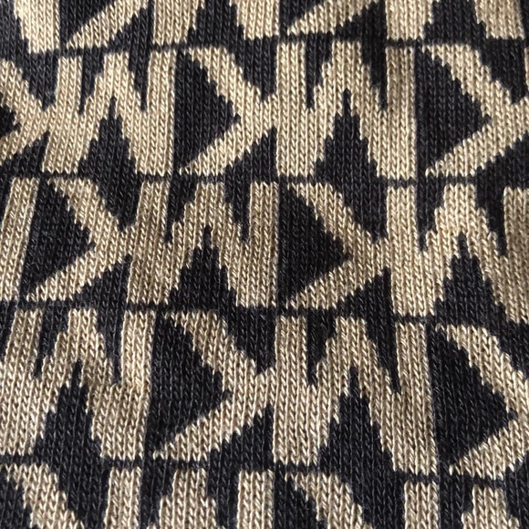 Michael Kors MK Logo Scarf - Picture 4 of 6